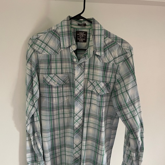 H&M Men’s Casual button down - Picture 2 of 2